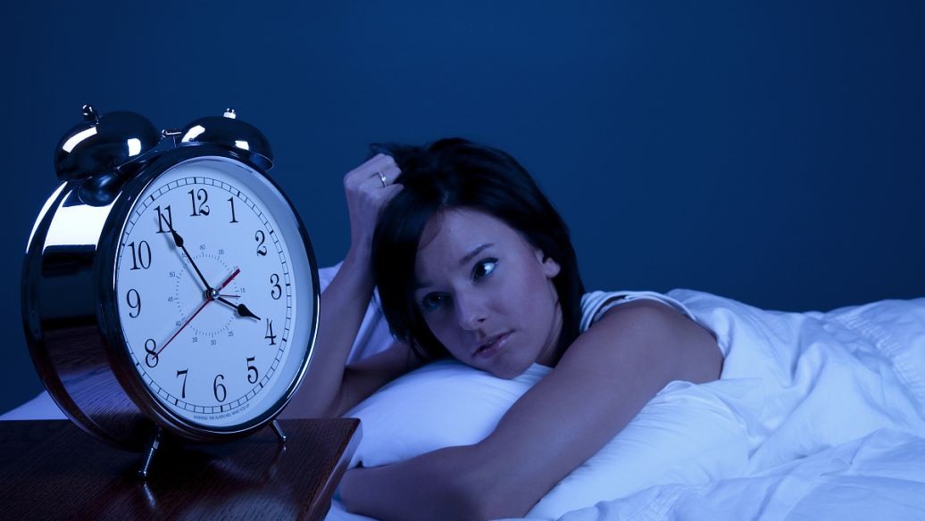 经常性失眠怎么办？教你怎样提高睡眠质量！